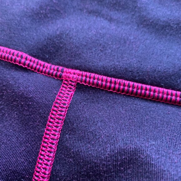 Lululemon High-Rise Ombre Pattern Leggings – Size Unknown (Approx S/M) - Picture 5 of 9